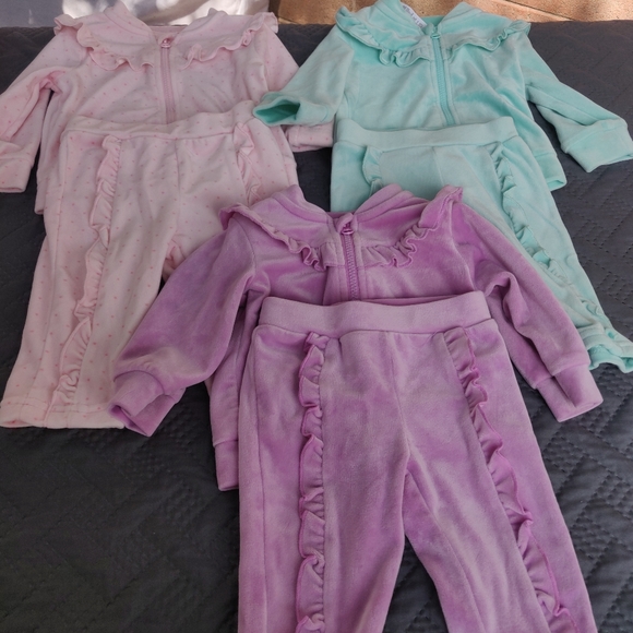 Baby bundle clothes - Picture 2 of 5